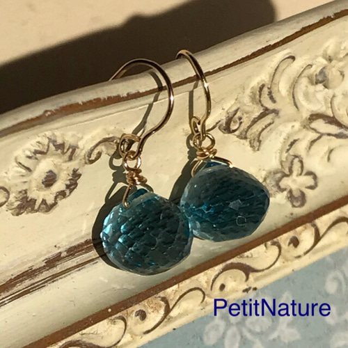 超高品質 スイスブルートパーズのオニオンピアス ピアス（フック