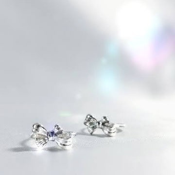 心はずむりぼんのピンキーリング(Pt900)