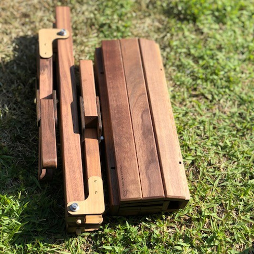 ソロテーブル　ウォルナット 折りたたみ式ソロテーブル Prototype ウォールナット材 キャンプ