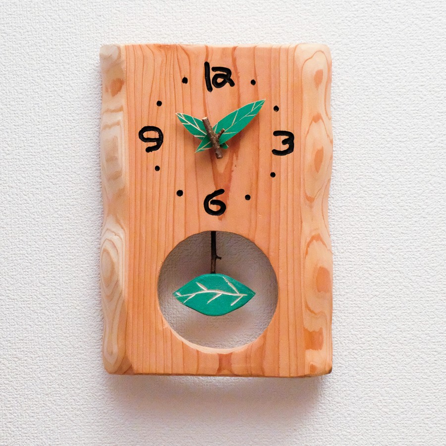 木の掛時計