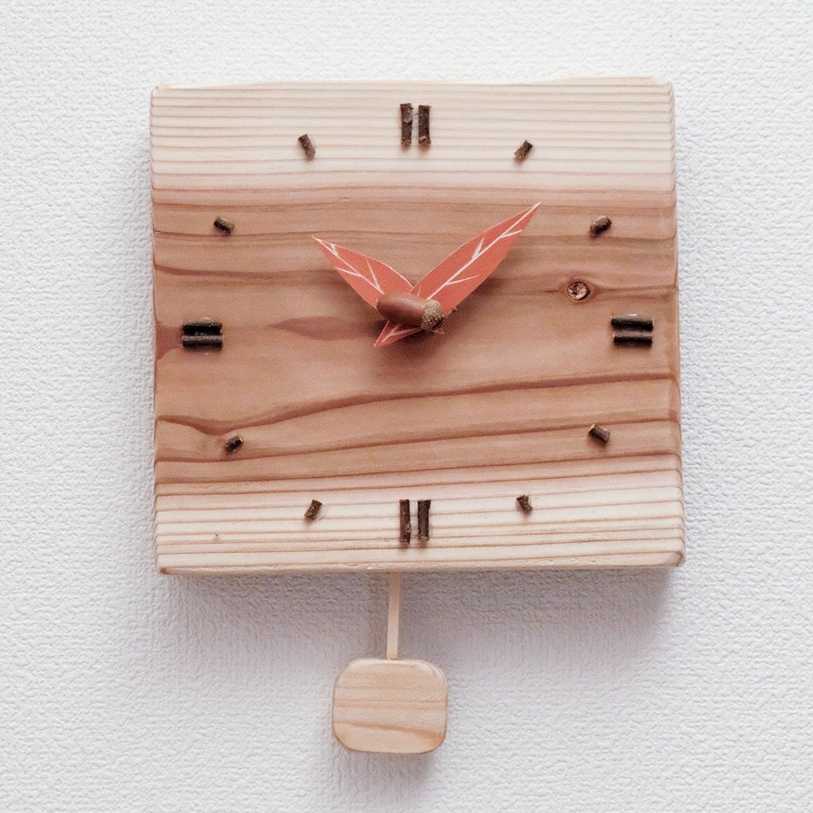 森の振り子時計