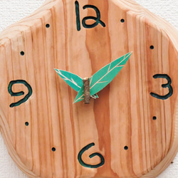 木の手作り掛時計 2枚目の画像