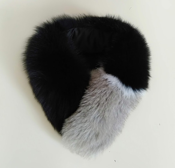¶ new antique fur ¶ ブラック/ホワイト／グレーフォックスショールマフラー 4枚目の画像
