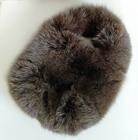 ¶ new antique fur ¶ ふわふわカーキフォックスワンハンドルバッグ 2枚目の画像