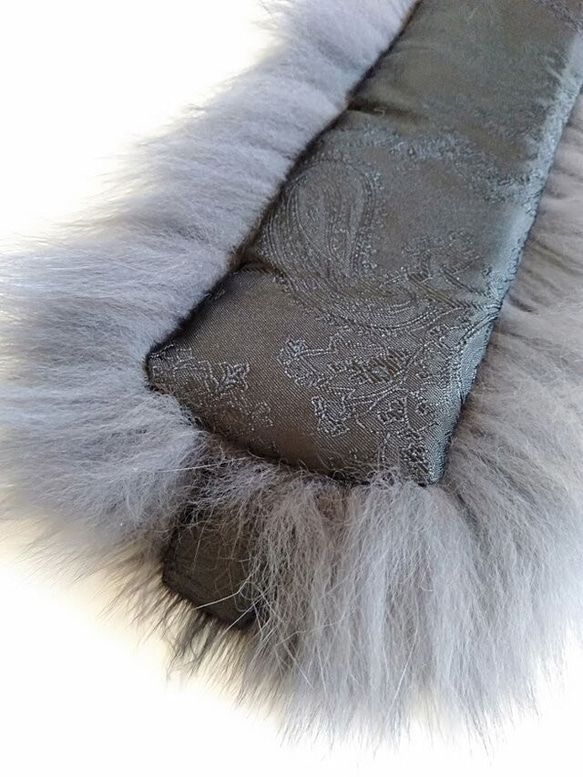 ¶ new antique fur ¶ ダークグレーフォックスマグネット留めショールマフラー 5枚目の画像