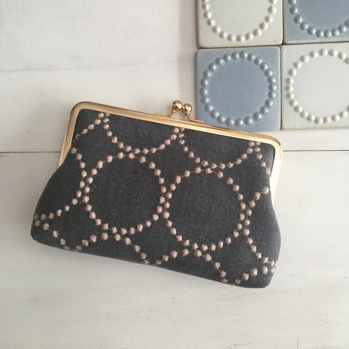 ミナペルホネン♾️タンバリン　がま口　ポーチ 大人気】ミナペルホネン/タンバリンのタッセル付きがま口ポーチ