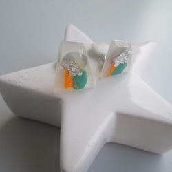 Color　chip　earring　【ORANGE×TURQUOISE】 1枚目の画像