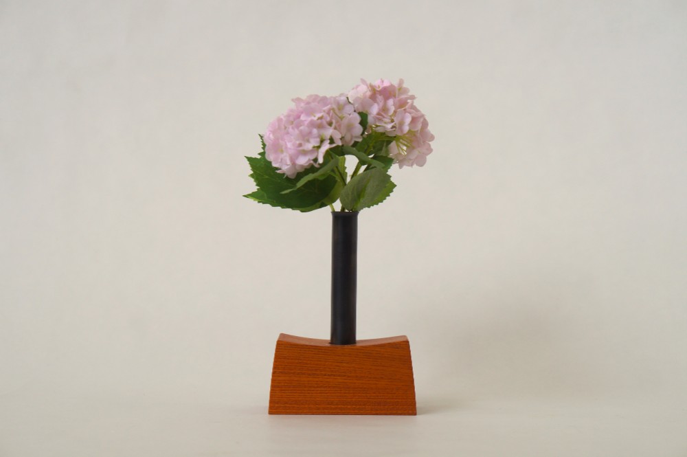 一輪挿し（小さな家シリーズ/照破風)