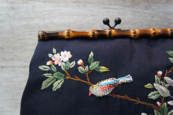 刺繡口金包 - 竹林鳥啼 第4張的照片