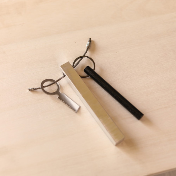 【現代版火打ち石】マグネシウムキーホルダー Magnesium FIRE starter 防災用品にも◎ 11枚目の画像