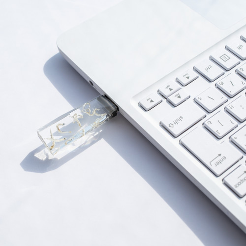 透明USBメモリ【ちりめんパラダイス】(32,64GB) その他雑貨 ニケルxp