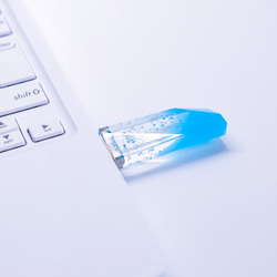 蓄光透明USBメモリVol.2【Midnight Ocean】(64,128GB) 3枚目の画像