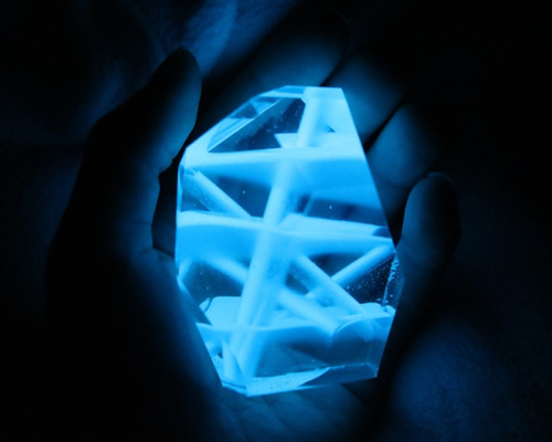 蓄光石Vol.1【Luminous Blue-frost】 その他雑貨 ニケルxp 通販