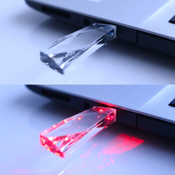 発光透明USBメモリ(16GB) 2枚目の画像