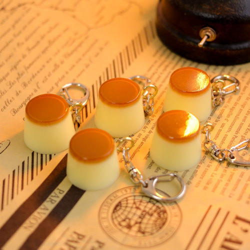 プリンのキーホルダー (ニケルさんちのプリン) Pudding keychain