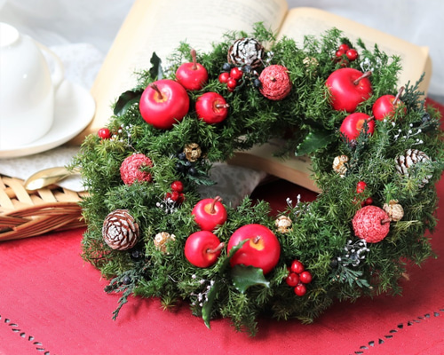 No127 どぉーんと大きめ❤︎赤バラと木の実のキラキラクリスマスリース 1_b5f43946f9c23da43b236024a630