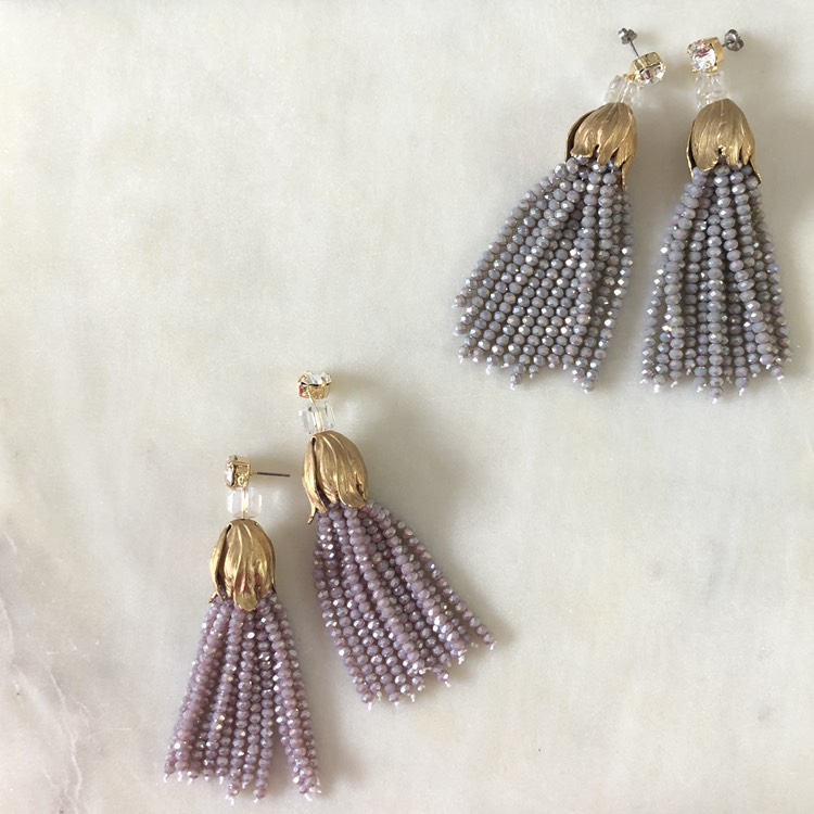 ◆イヤリング対応◆ヴィンテージのチューリップキャップのビーズタッセル アクセサリー　パープル 4,399円