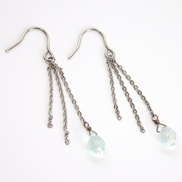 レインドロップフックピアス Aquamarine