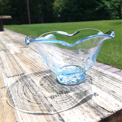 デザート鉢 氷鉢 水の流れ模様 泡入り ひだ お椀・ボウル・鉢 ガラス日