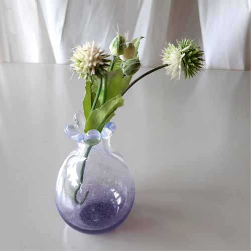 お花の一輪挿し 紫 一点物 吹きガラス 一輪挿し・花瓶・花器 ガラス日 