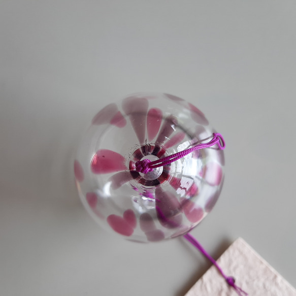 花火みたいな風鈴　吹きガラス　ピンク✕紫　 夏　涼しい 1枚目の画像