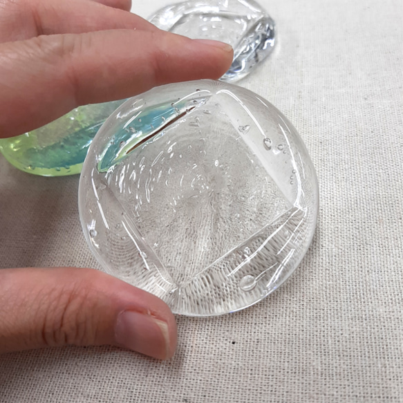 豆皿　正方形　透明　ガラス　ペーパーウェイト　アクセサリー置き　 1枚目の画像