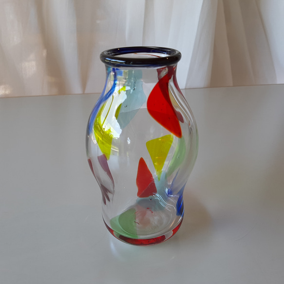 昭和レトロ 吹きガラス 花瓶 気泡入り ルビー色 箱付 インテリア 昭和レトロ 吹きガラス 花瓶 気泡入り ルビー色 箱付 インテリア 昭和