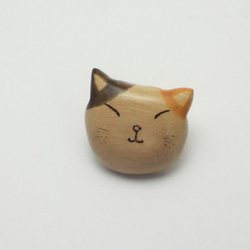 桂の猫ブローチ B1222 1枚目の画像