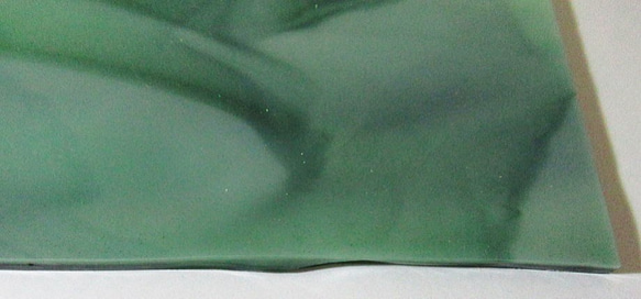 ブルズアイ　フュージング用板ガラス154　ミントオパールとディープフォレストの流れ模様　14.5x10x0.3cm　1枚 7枚目の画像