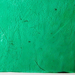 ブルズアイ　フュージング用板ガラス49　エメラルドグリーン　15.5x10.7x0.3cm　1枚 4枚目の画像
