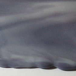 ブルズアイ　フュージング用板ガラス127　ラベンダーとホワイトの流れ模様　18.6x16x0.3cm　1枚 8枚目の画像