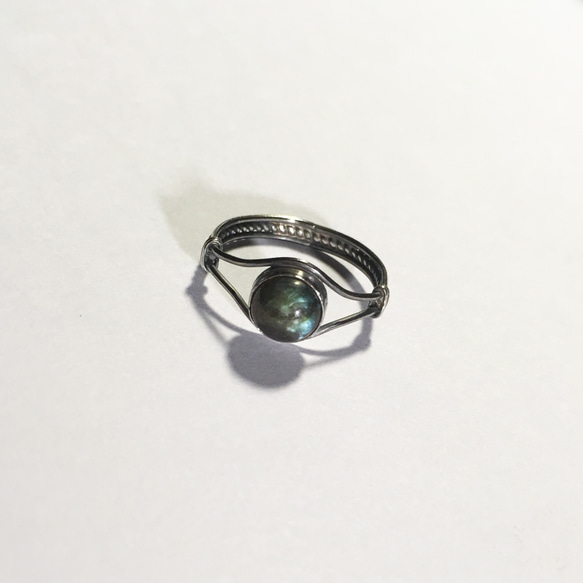 拉長石戒指 CLASSIC LABRADORITE RING 第1張的照片