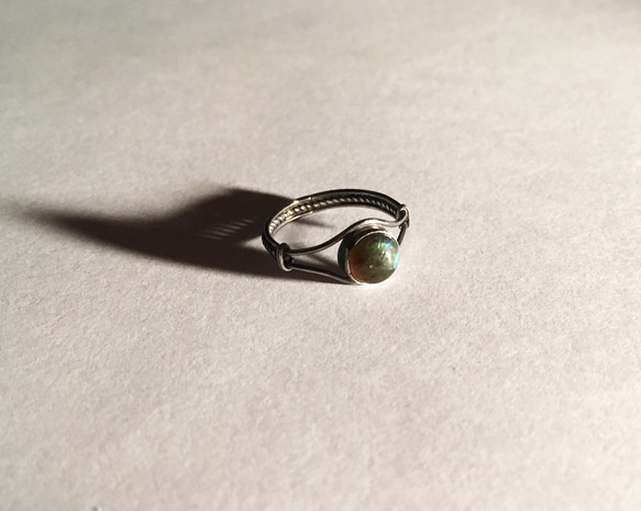 拉長石戒指 CLASSIC LABRADORITE RING 第2張的照片