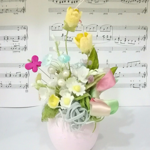 染め布花＊すずらんと野の花♡可憐なミニアレンジ アートフラワー ｱﾄﾘｴ