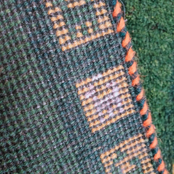 大特価40％OFF】ペルシャ絨毯　ギャッベ　ミニランナー　116×40　緑　タイル 6枚目の画像