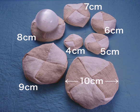 《受注生産》ヘンプ飾り座布団ヒマラヤ水晶さざれ入り・１０cm 3枚目の画像