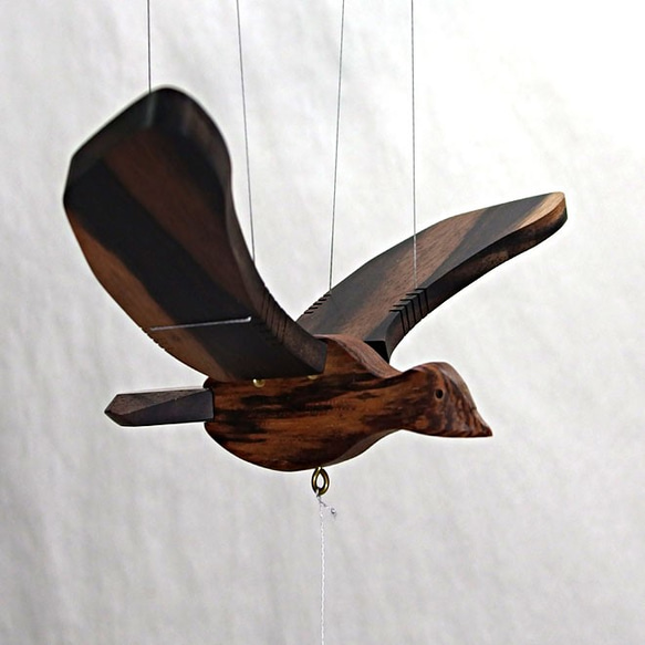 オオルリ①　羽ばたき鳥　木製モビール　　 2枚目の画像