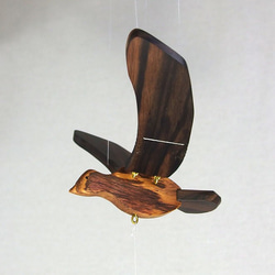 オオルリ①　羽ばたき鳥　木製モビール　　 5枚目の画像