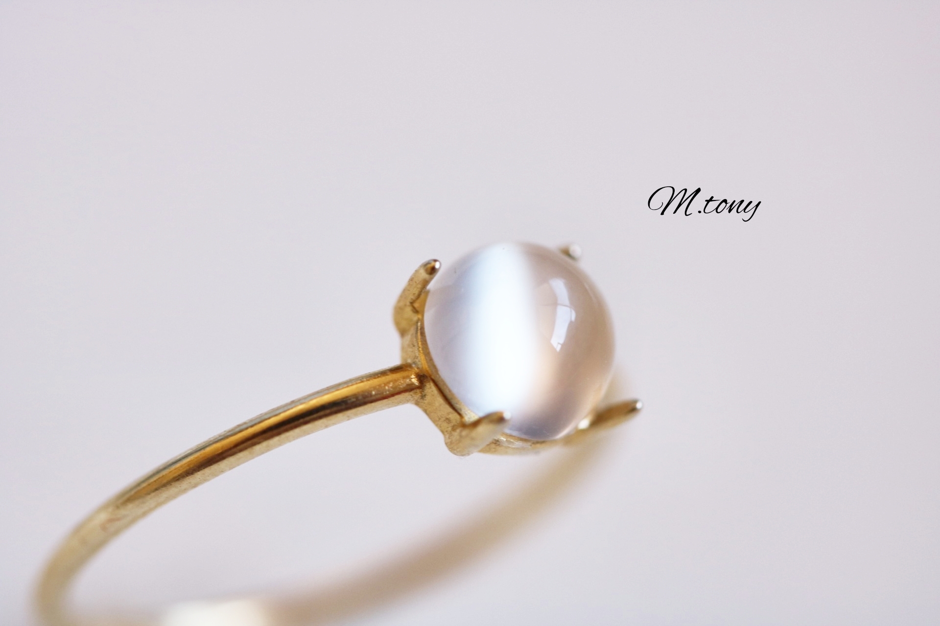 NEW☆特選一石☆愛を伝える石☆【500g『月長石』ホワイトムーン