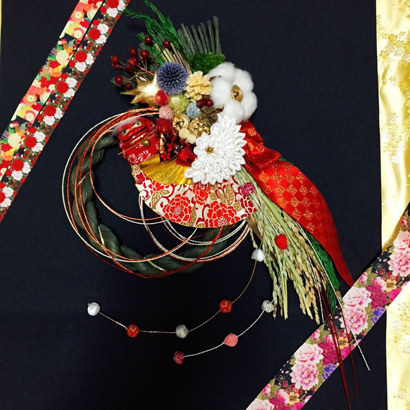 ちょこんと可愛い獅子舞付き✿しめ縄 つまみ細工 自然素材✿ しめ縄