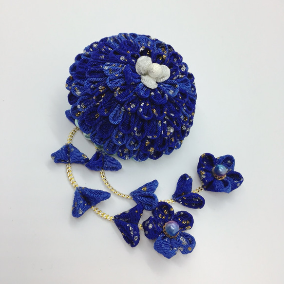 つまみ細工 星クラゲ 髪飾り✿金彩ちりめん使用 ヘアクリップ・バナナ 