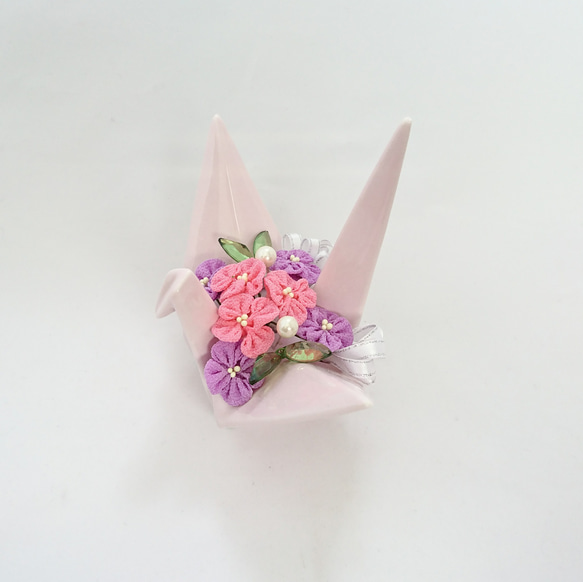 折り紙鶴  ライトピンク 1枚目の画像