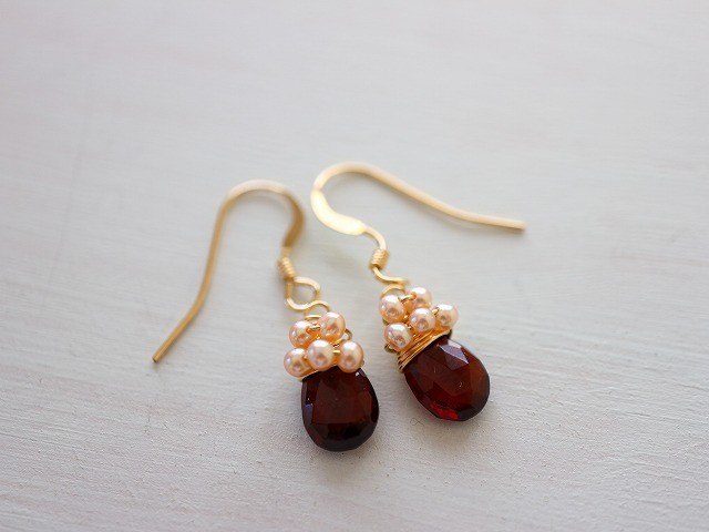 ガーネットのピアス　AAA　［14kgf］パール　1月誕生石＊no.338