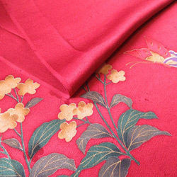 紅、金、蝴蝶和四季花卉圖案 純絲家徽設計 Dashiko Tango Chirimen No.125-10 右前身下擺 [100 第4張的照片