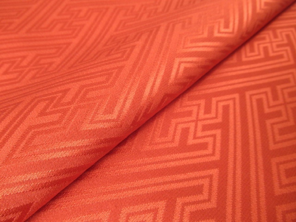 【なでしこ】正絹　振袖　黒　しぼり出し　花柄　金彩　紗綾形地模様　k1248 なでしこ】正絹 振袖 黒 しぼり出し 花柄 金彩 紗綾形地模様