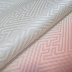淺粉色模糊 Saaya 圖案純絲綢波峰設計 Tango Chirimen Yakake 織物 No.150-2 [60cm x 第1張的照片