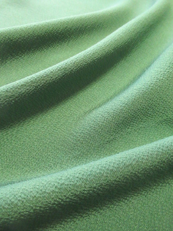 綠色純色真絲探戈千里面No.18-3【長50厘米×寬37厘米】解開絎縫日本布面料被撕下 第5張的照片