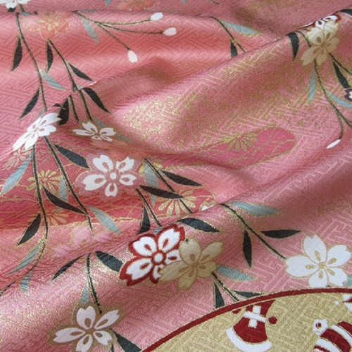 桃色ぼかし 京友禅 金彩桜模様 正絹紋意匠 緞子 紗綾型に花 丹後