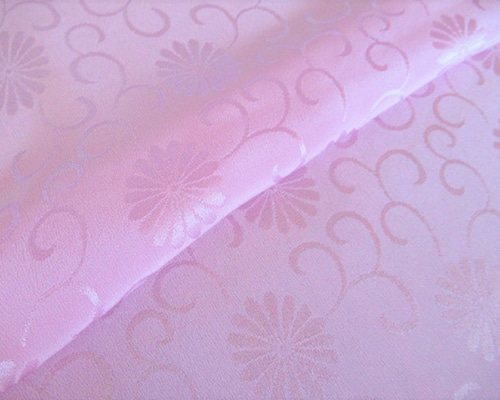 薄紫色 菊唐草模様 正絹綸子 紋意匠 長襦袢地 丹後ちりめん【50cm×34cm