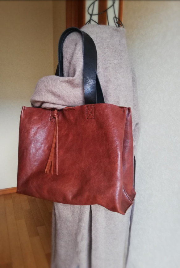 ざっくりtote　Ｌ　オイルシュリンクレザー　ブラウン 9枚目の画像